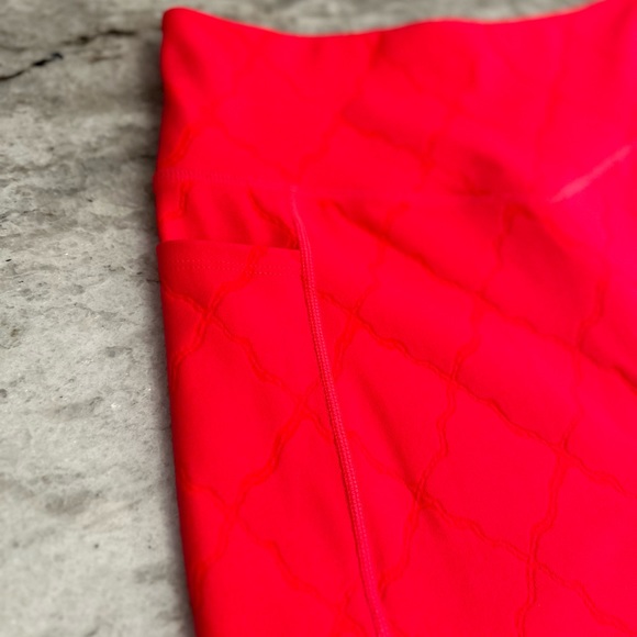 SheFit Woven High Compression leggings NWT Sz XL/1LUXE - Picture 8 of 10